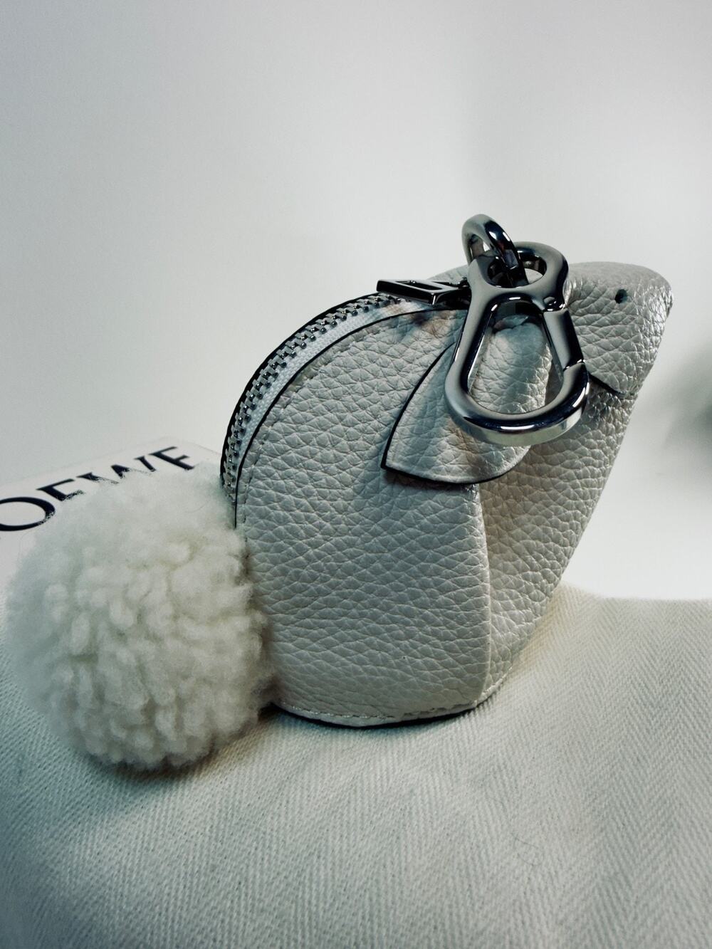LOEWE White Grained Leather Bunny Bag Charm Coin Pouch New With Imperfection